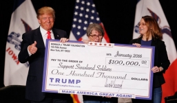 Quỹ từ thiện của Trump bị yêu cầu ngừng gây quỹ