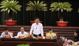 Bí thư Đinh La Thăng kể chuyện đàn sói trong bão tuyết để đoàn kết DN