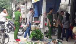 Người phụ nữ bị 3 kẻ lạ nghi thôi miên, cướp 12 chỉ vàng