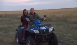 Video: Putin lái xe địa hình 'cực ngầu' khi thăm khu bảo tồn ngựa hiếm