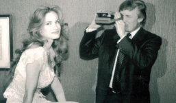 Rò rỉ thêm 2 phim người lớn có mặt Donald Trump