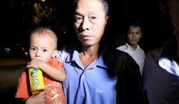 Vụ bé trai bị tôn cứa cổ: Tài xế xích lô được tại ngoại