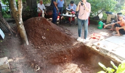 5 hố khảo cổ dò tìm lăng mộ vua Quang Trung đã dần hé mở