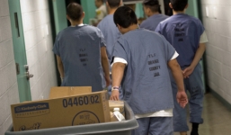 Quản lý Minh Béo: 'Anh ấy sức khỏe tốt, làm phụ bếp trong nhà tù Mỹ'