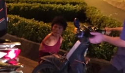 Người đàn ông cụt cả 2 tay: Tối đi ăn xin, sáng ngồi cày game bắn cá 