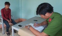 Bắt đối tượng ném đá vỡ xương bánh chè CSGT