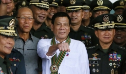 Người Philippines: Duterte thô lỗ nhưng chân thành, yêu dân
