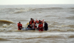 Mưa lũ miền Trung: 15 người chết, 9 người mất tích, 18 người bị thương