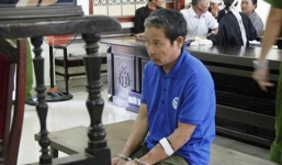 Dùng xà beng sát hại bạn hồ vì bị phàn nàn đến muộn