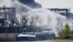 Nổ kinh hoàng tại nhà máy hóa chất lớn nhất thế giới