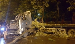 Tin TNGT mới nhất ngày 19/10: Xe tải vượt đèn đỏ, đâm chết người, bỏ chạy