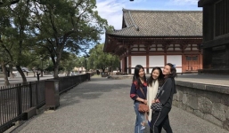 Lâm Tâm Như, Thư Kỳ khoe ảnh du hí Nhật Bản 