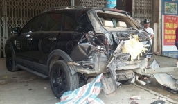 Bé trai 13 tuổi điều khiển xe khách gây tai nạn liên hoàn