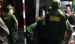 Hà Nội: Điều tra vụ nổ súng xuyên thủng cửa kính hiệu cầm đồ trong đêm