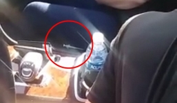 Video: Sốc thuốc, cặp đôi đột quỵ trong ô tô