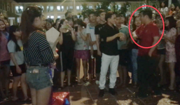 Nam sinh tỏ tình hoành tráng gần được đồng ý lại nhận cái kết đắng