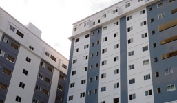 Bé gái 4 tuổi rơi từ tầng 8 cao ốc tử vong