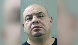 Video: Bố bỏ con ngủ ngoài trời lạnh 4 độ C để đi dự tiệc