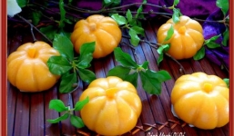 Bánh nếp bí ngô – món ăn Halloween đơn giản cho người không có lò nướng 