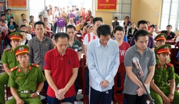 Nhóm công nhân trộm cá của công ty lĩnh án tù