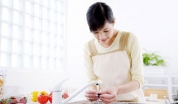 7 mẹo vặt nhà bếp bà nội trợ nào cũng nên biết