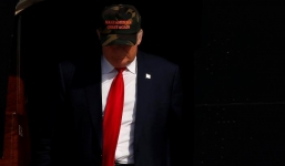 Cử tri đang dần mất niềm tin vào Trump