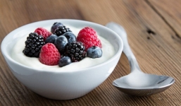 Bạn đã biết cách làm sữa chua Hy Lạp dễ dàng vừa ngon, vừa bổ dưỡng chưa?