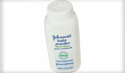 Johnson & Johnson bồi thường hơn 70 triệu USD vì phấn rôm nghi gây ung thư