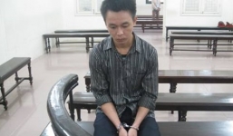 Đâm chết bạn vì dám... cắt tiết con gà chọi của mình