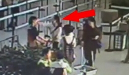 Khách tát nữ nhân viên sân bay thô bạo đến nhập viện bị phạt 650 triệu 