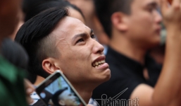 Nạn nhân vụ cháy dãy nhà hàng, karaoke: 'Vào trong cứu em tôi với!'