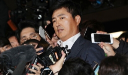 Chân dung 'phi công trẻ' được bạn thân Tổng thống Hàn Quốc bao nuôi