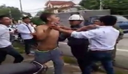 'Lục Vân Tiên' giải cứu người giao gas bị thanh niên xăm trổ đánh