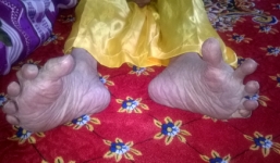 Kỳ lạ cụ ông có bàn chân 'Giao Chỉ', chưa một lần đi giày dép 