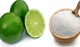 Tự làm nước rửa chén sạch bong thơm mát từ chanh