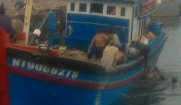 Phát hiện một thi thể phụ nữ đang phân hủy trôi trên biển