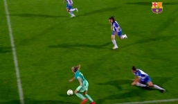 Messi nữ tái hiện siêu phẩm solo của Maradona, Ro 'béo'