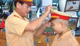 Cậu bé ung thư ước mơ làm CSGT ở Đã Nẵng qua đời