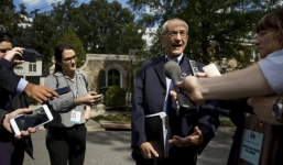 Rò rỉ email Bộ Ngoại giao Mỹ giúp Clinton đối phó bê bối