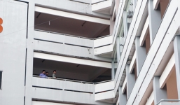 Người đàn ông rơi từ tầng 4 trường đại học tử vong