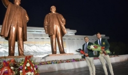 Triều Tiên phẫn nộ vì bị 2 người Australia lừa gạt