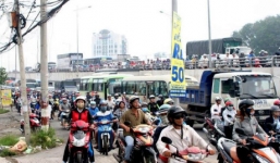 Tin TNGT mới nhất ngày 7/11: 2 xe tải đâm nhau đúng giờ cao điểm