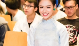 Người đẹp học giỏi nhất HHVN lần đầu thử tài làm MC