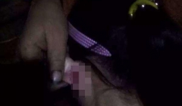 Hiệu trưởng xé rách tai học sinh vì làm sai bài tập