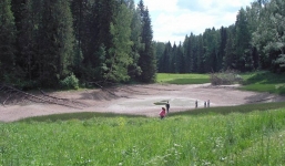 Chỉ sau một đêm cả hồ nước lớn mất tích một cách bí ẩn