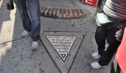 Kỳ lạ miếng đất 0,32m2 mà chính phủ Mỹ không thể động đến