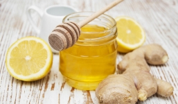 3 cách chữa ho và đau họng nhanh bằng mật ong