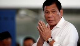 Duterte nói 'Trump muôn năm', khẳng định không căng thẳng với Mỹ nữa