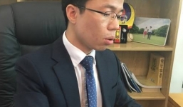 Hiệu trưởng đứng lên bàn chửi học viên: Thẩm tra chức danh GS.TS 