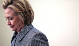 Vì sao bà Clinton bại trận trước Trump?